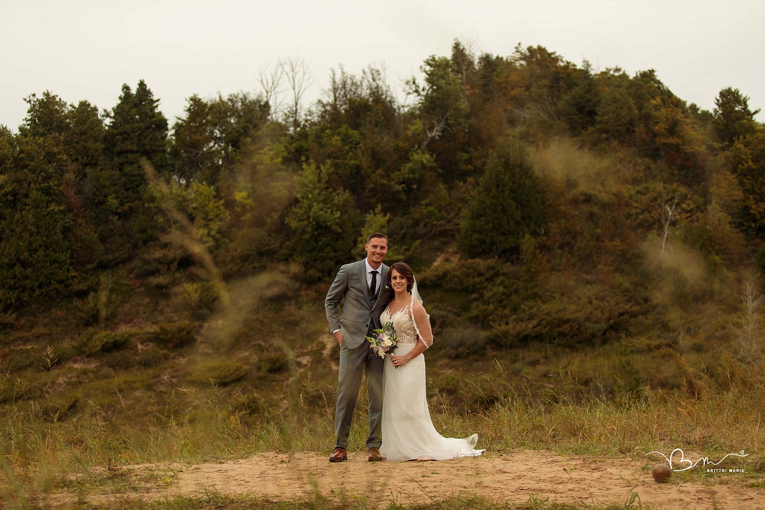 The Schweiger Wedding // Lake Bluff Preserve 