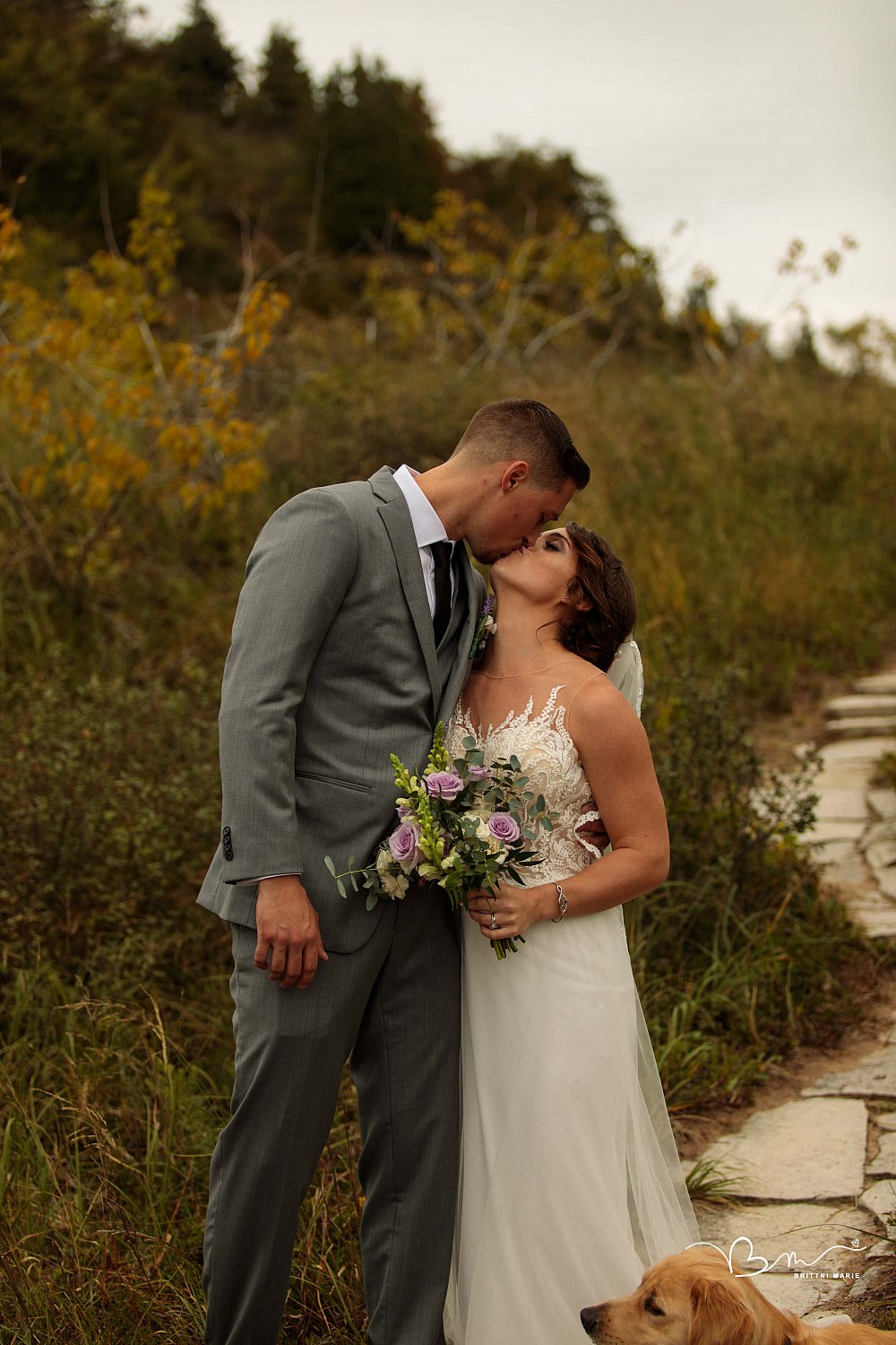 The Schweiger Wedding // Lake Bluff Preserve 