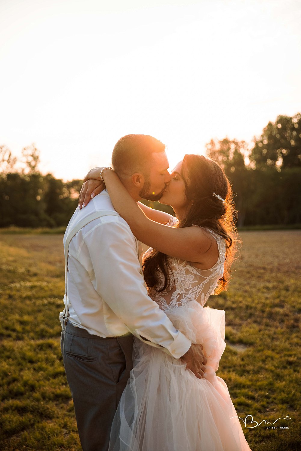 Sunset Wedding Kiss Weddings amazing wedding photo, barn, barn wedding, best macomb county photographer, bride and groom, detroit wedding, detroit wedding photographer, dream wedding, farm wedding, macomb county wedding photographer, michigan wedding, michigan wedding photographer, m