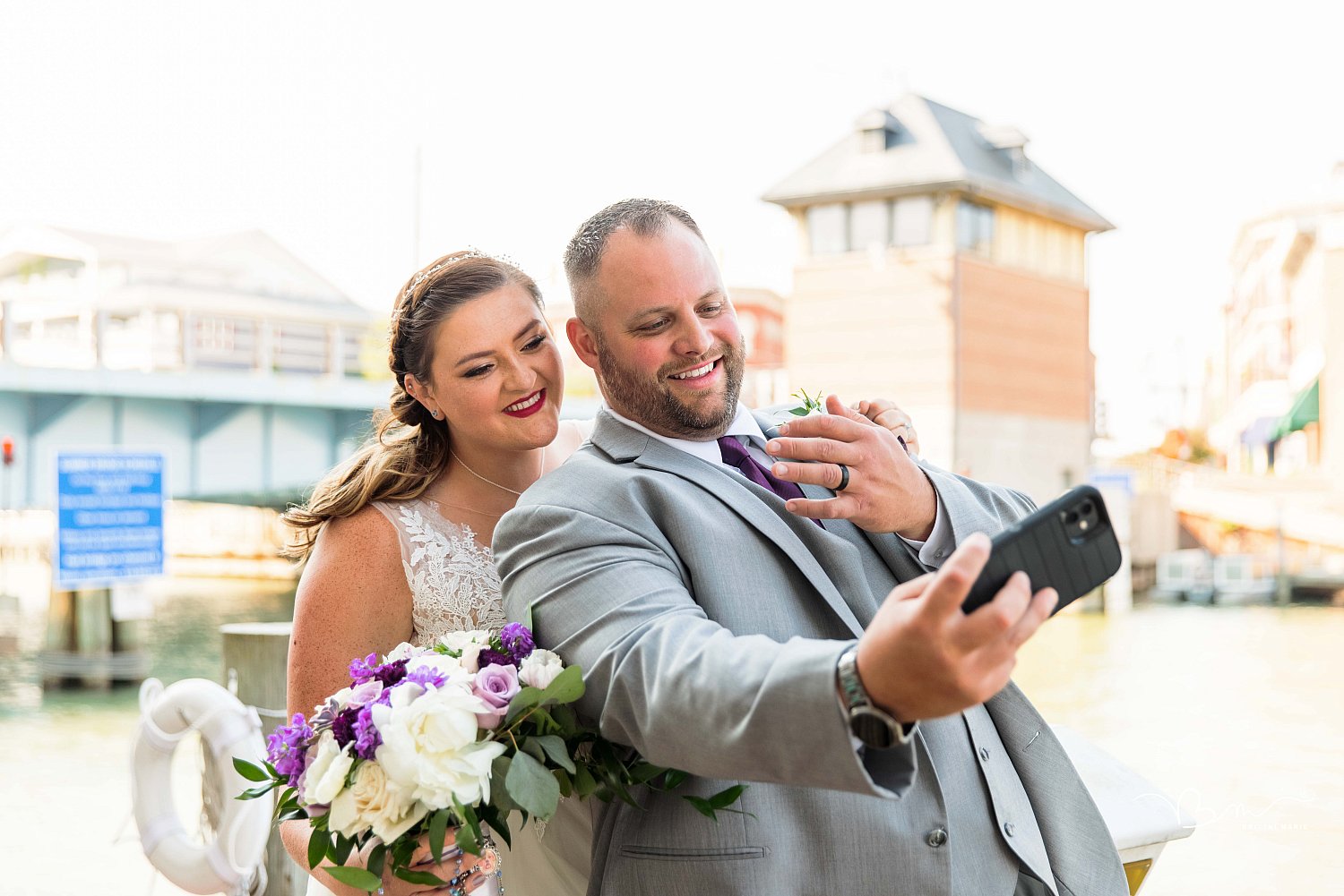 The Suttons // City Flats Wedding 