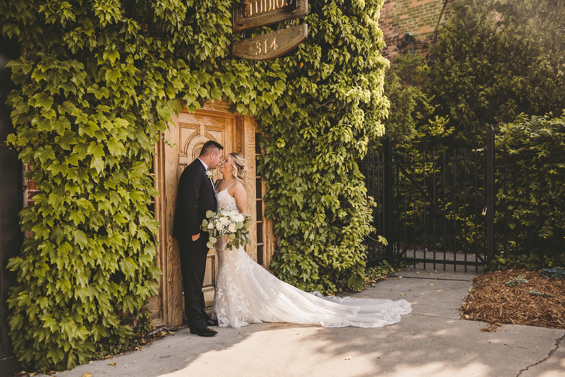 The Rivet Wedding // Blue Water Convention Center Wedding